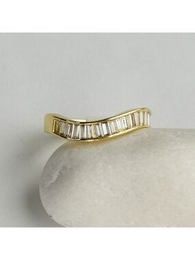 CZ Half Eternity Ring  size 7 14k Gold 🆕